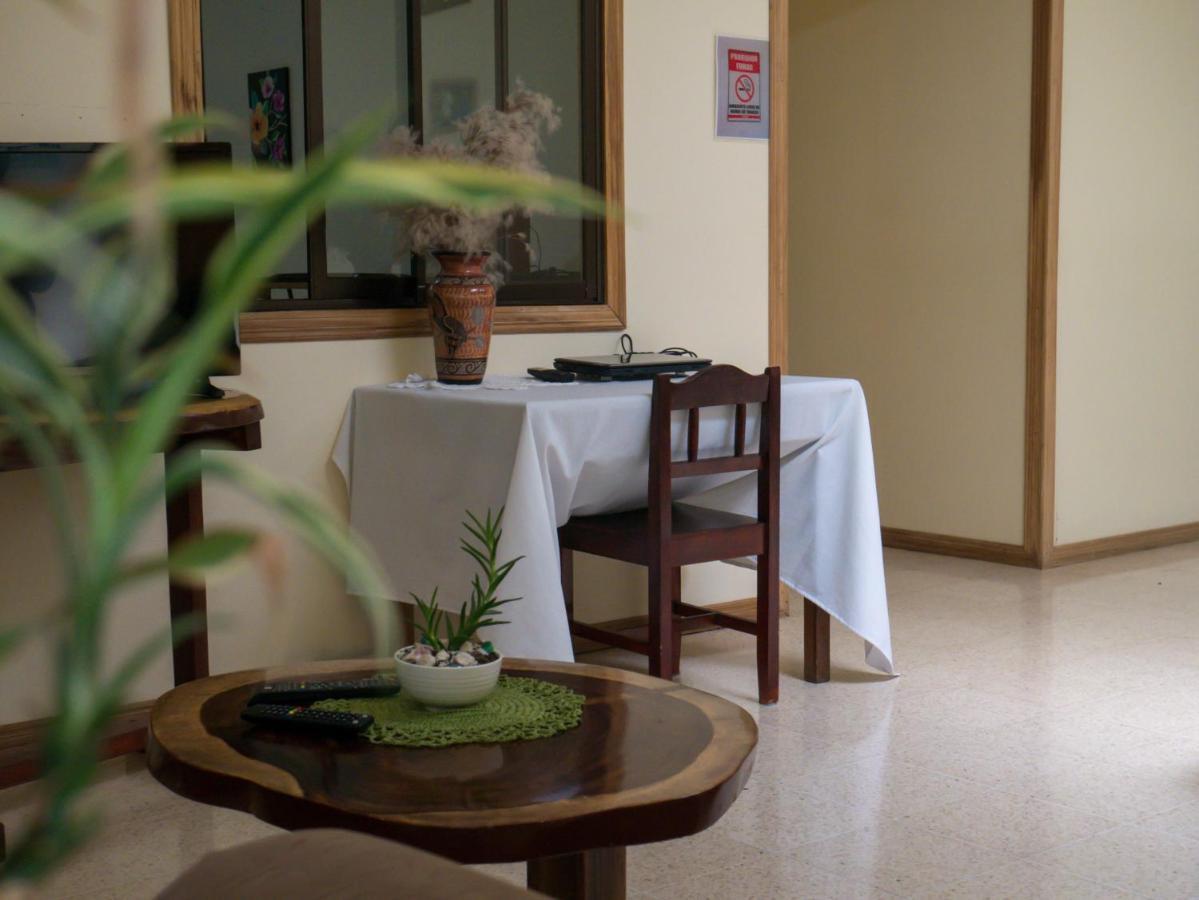 Monte Los Lirios Lodge Monteverde Eksteriør bilde