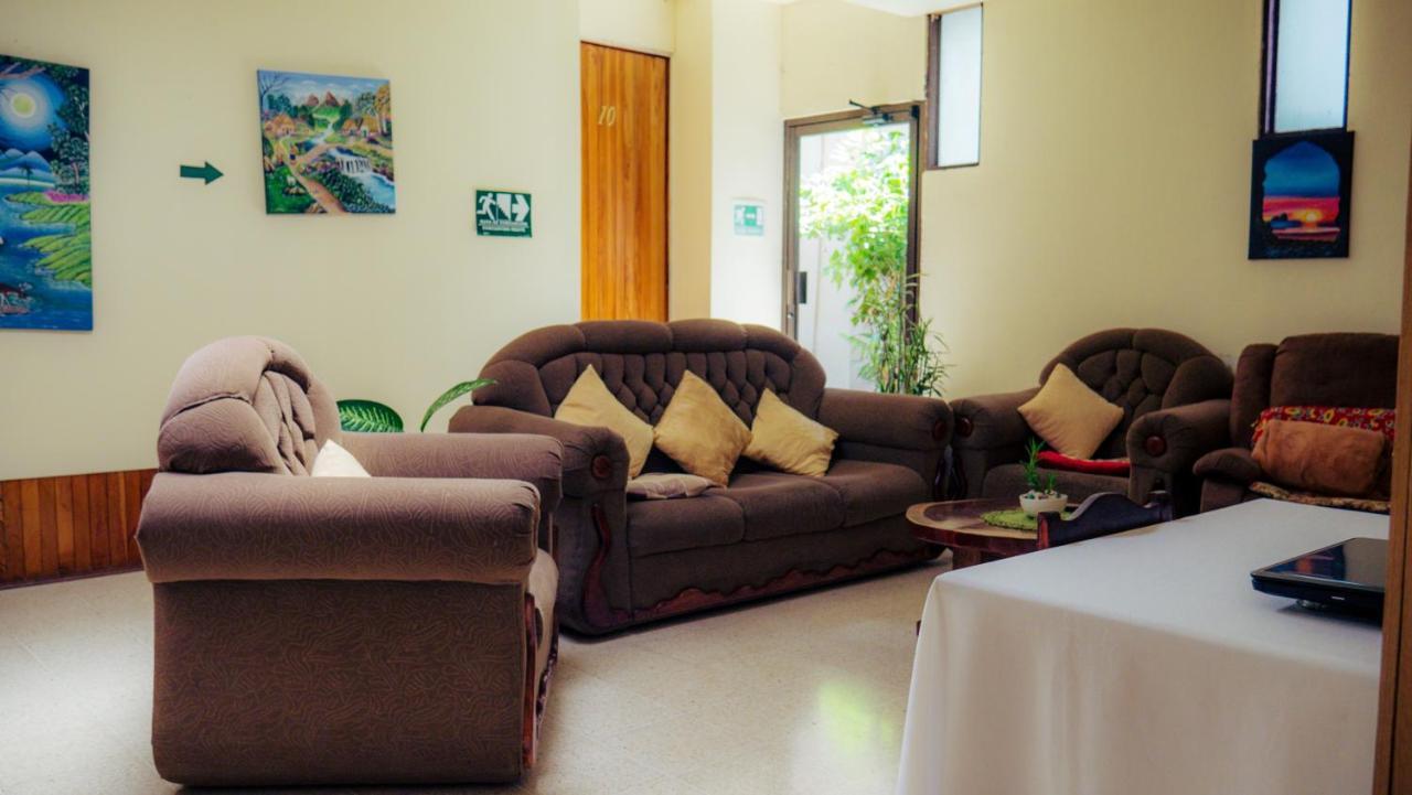 Monte Los Lirios Lodge Monteverde Eksteriør bilde