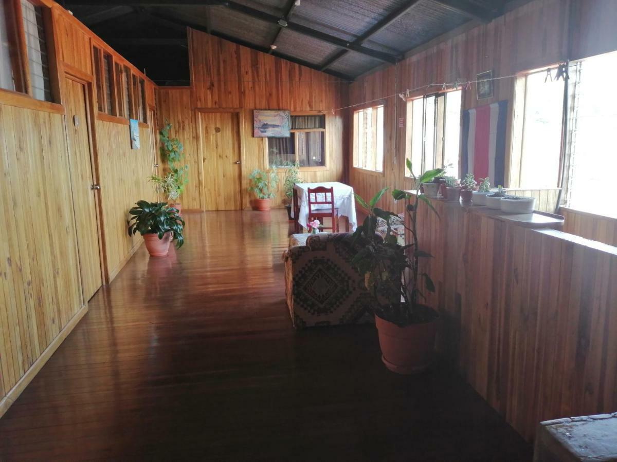 Monte Los Lirios Lodge Monteverde Eksteriør bilde